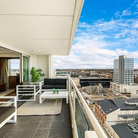 Central City View With Free Valet Parking Christchurch Bagian luar foto