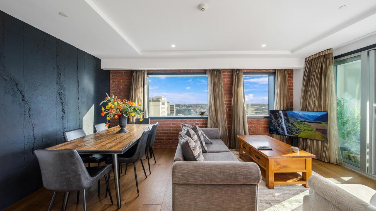 Central City View With Free Valet Parking Christchurch Bagian luar foto