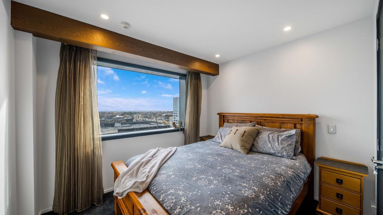 Central City View With Free Valet Parking Christchurch Bagian luar foto