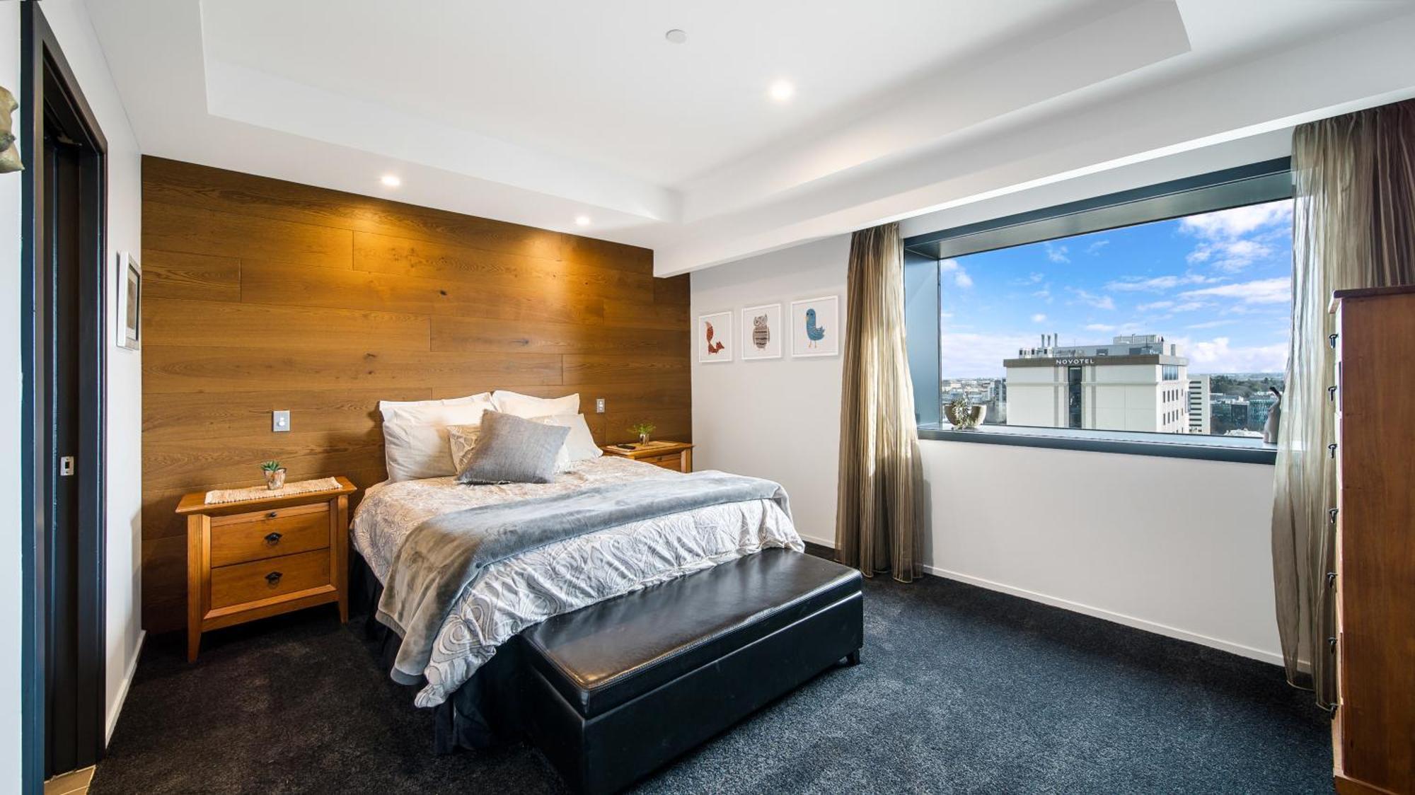 Central City View With Free Valet Parking Christchurch Bagian luar foto